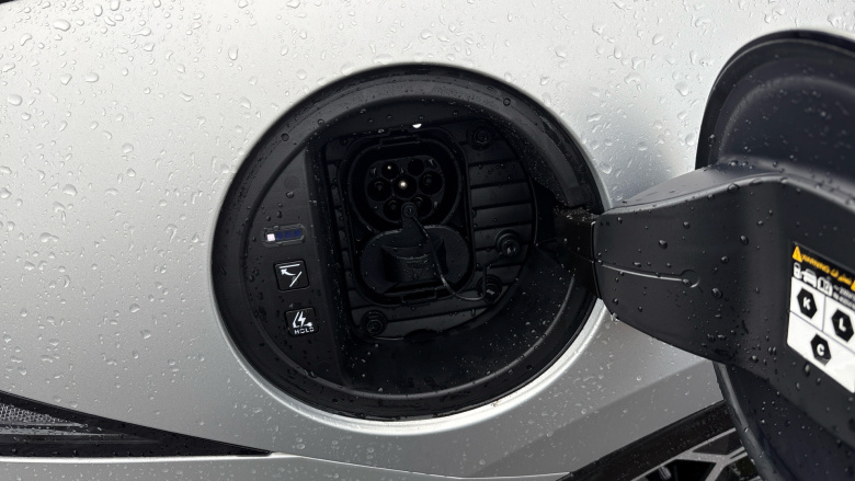 Hyundai IONIQ 6 239kW Ultimate 77kWh 4dr AWD Auto Electric Saloon